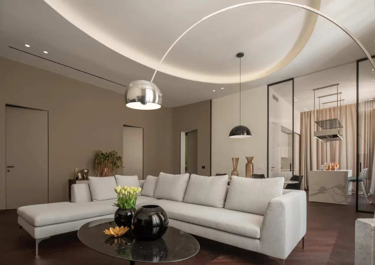 Sant'Ambrogio Luxury Apartment R&R Milan