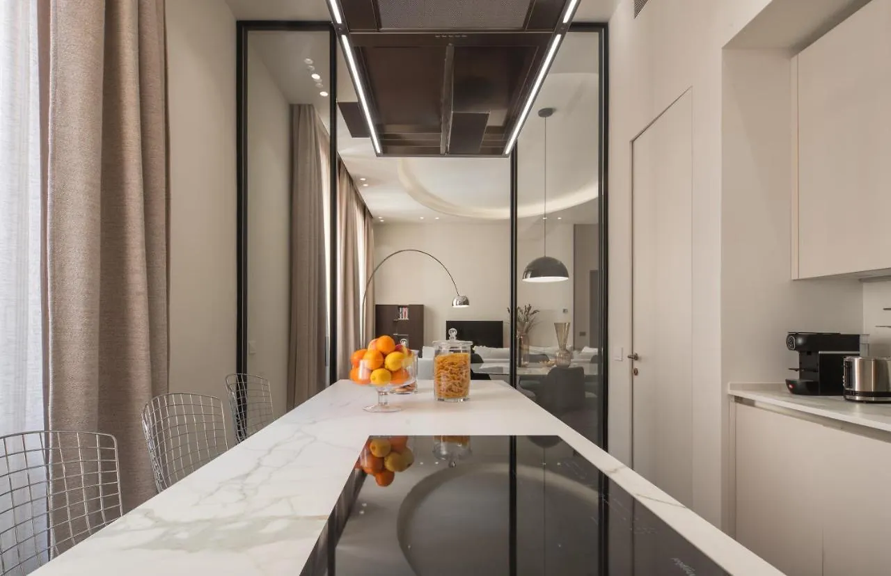 Sant'Ambrogio Luxury Apartment R&R Milan 0*,  Italy
