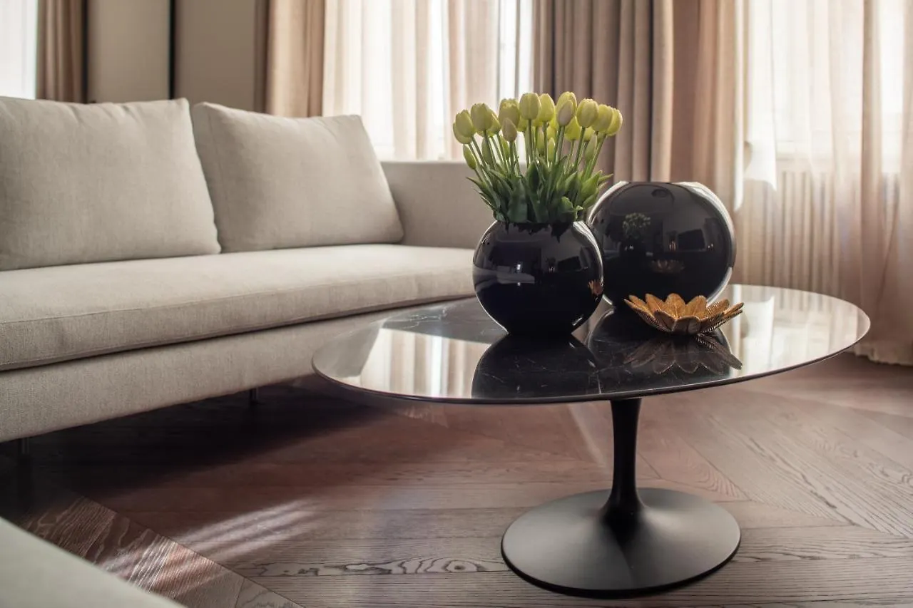 Sant'Ambrogio Luxury Apartment R&R Milan